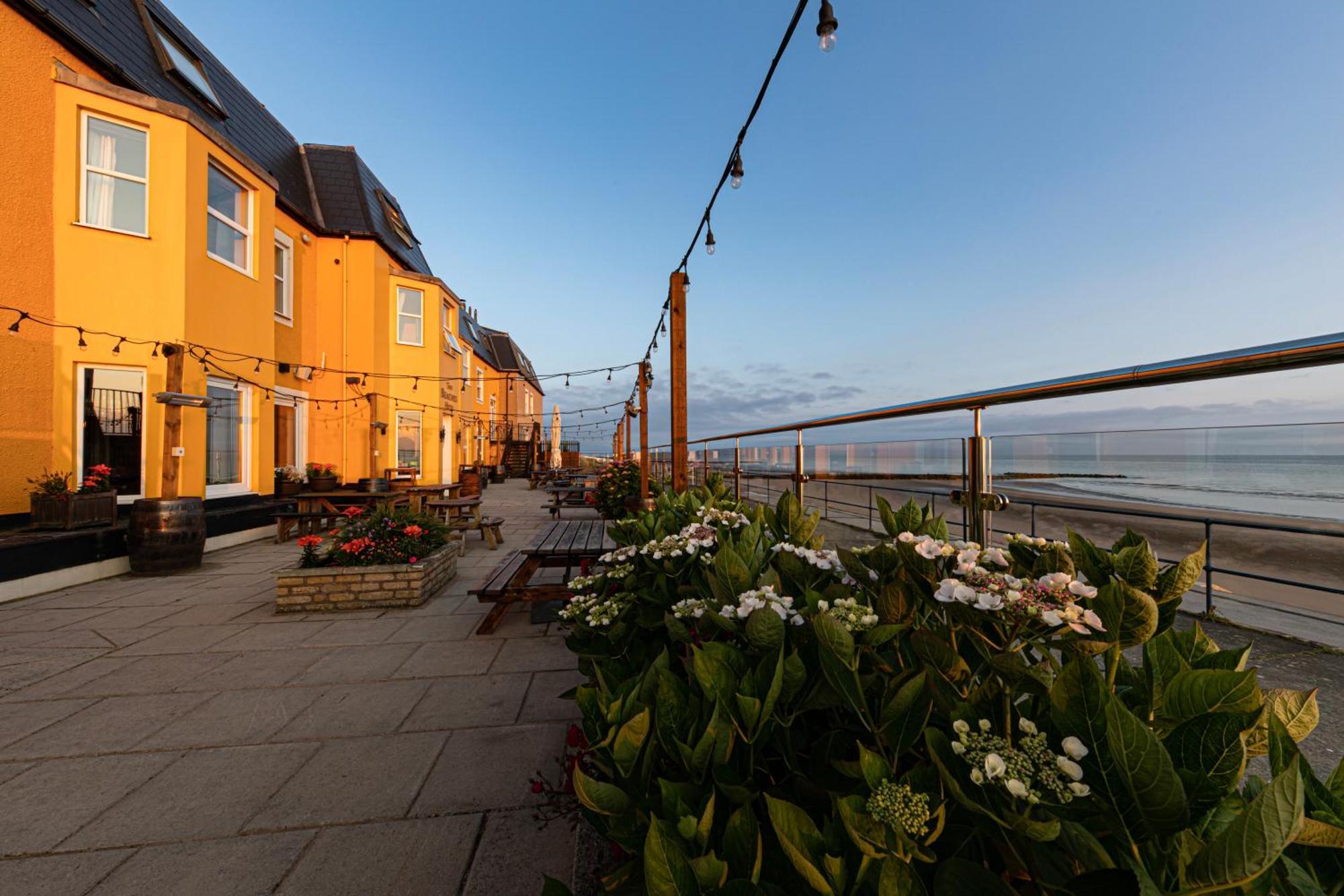 The Beaches Hotel And Spa Prestatyn Kültér fotó