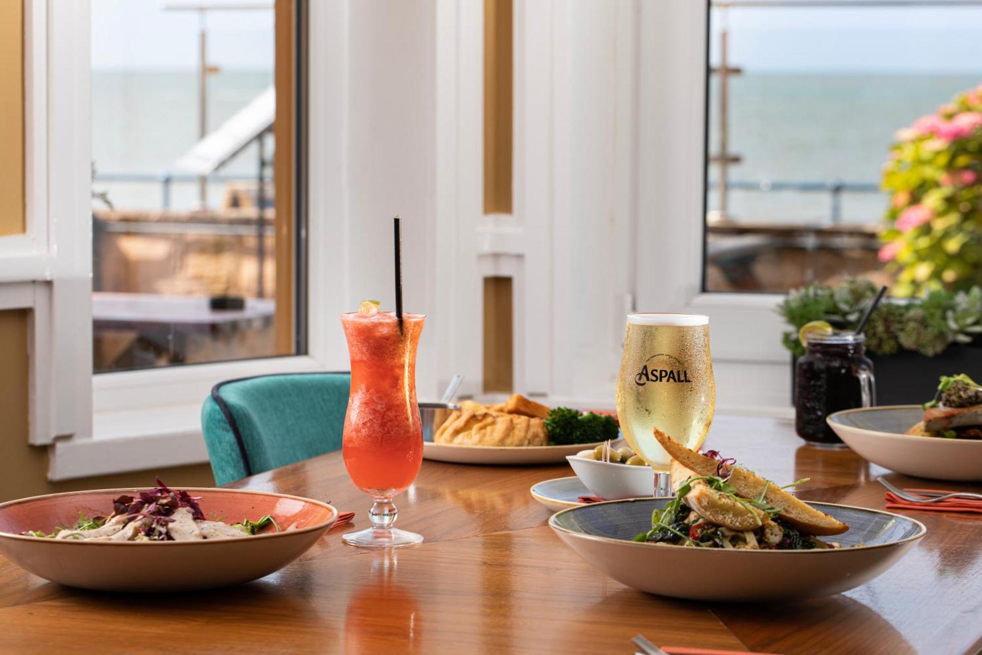 The Beaches Hotel And Spa Prestatyn Kültér fotó